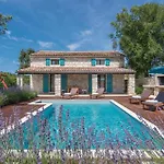 Stunning In Holiday home *
