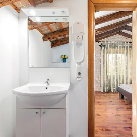 Lovely In With Wifi Casa vacanze