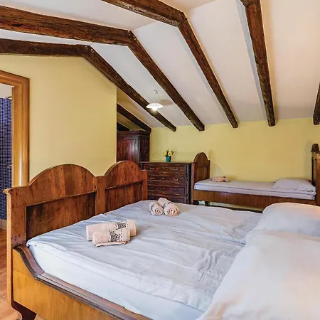 Holiday home Lovely In With Wifi *