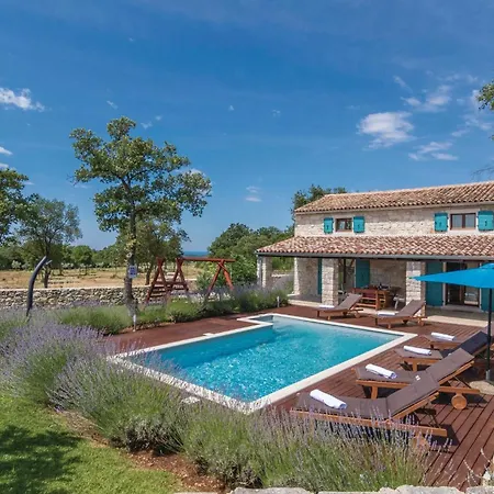 Lovely In With Wifi Holiday home Bale